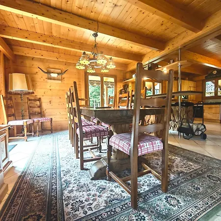 Le Domaine Du Cerf Isolé Pleine Nature 7 à 10 Pers * Lautenbach