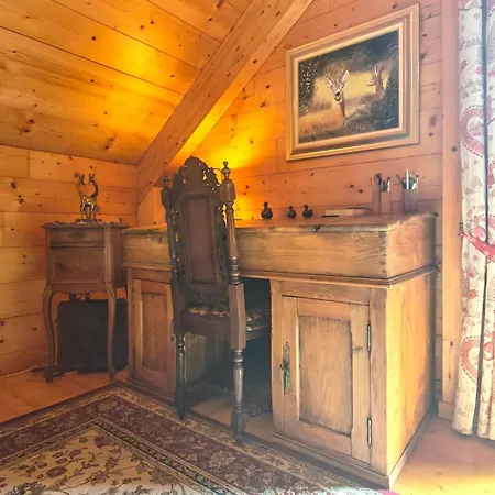 Le Domaine Du Cerf Isolé Pleine Nature 7 à 10 Pers Chalet